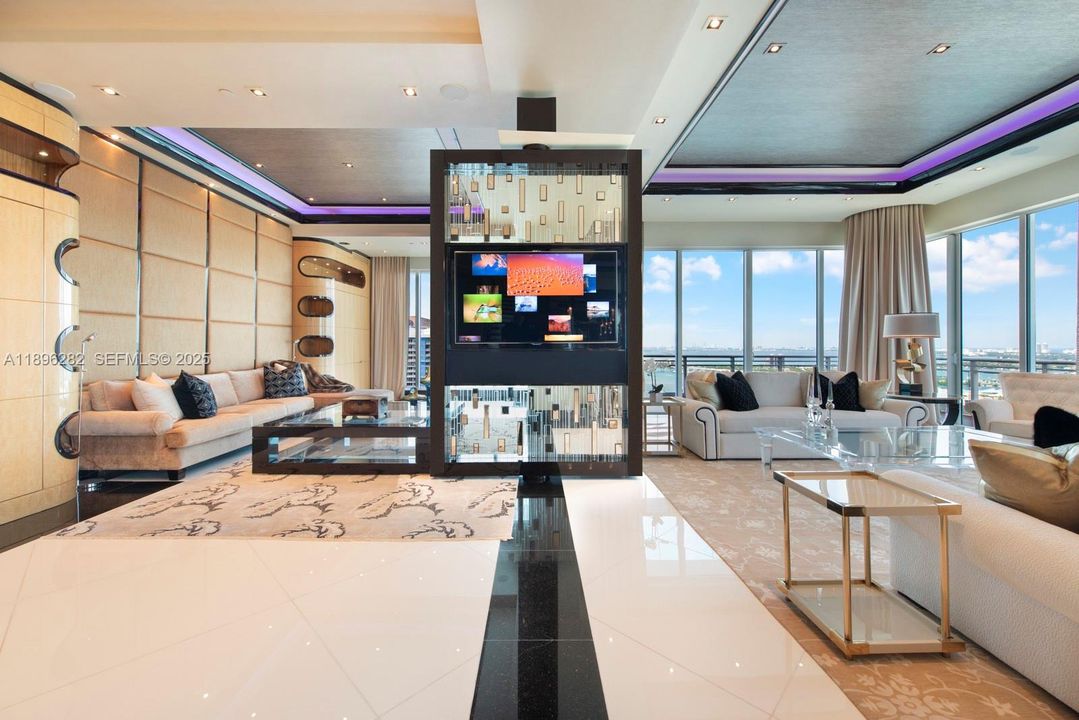 For Sale: $20,000,000 (4 beds, 5 baths, 5867 Square Feet)