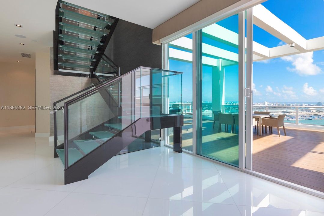 For Sale: $20,000,000 (4 beds, 5 baths, 5867 Square Feet)