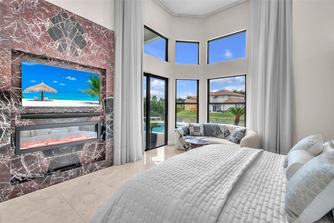 出租: $9,900 (5 贝兹, 3 浴室, 3285 平方英尺)