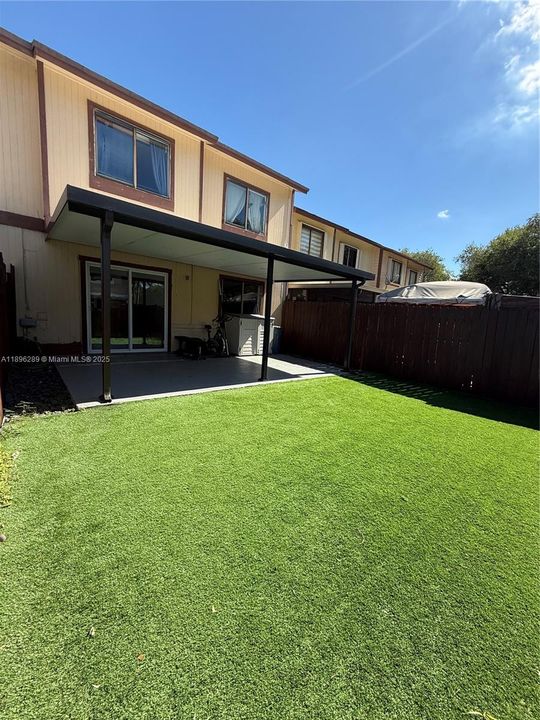 Active With Contract: $420,000 (4 beds, 2 baths, 1508 Square Feet)