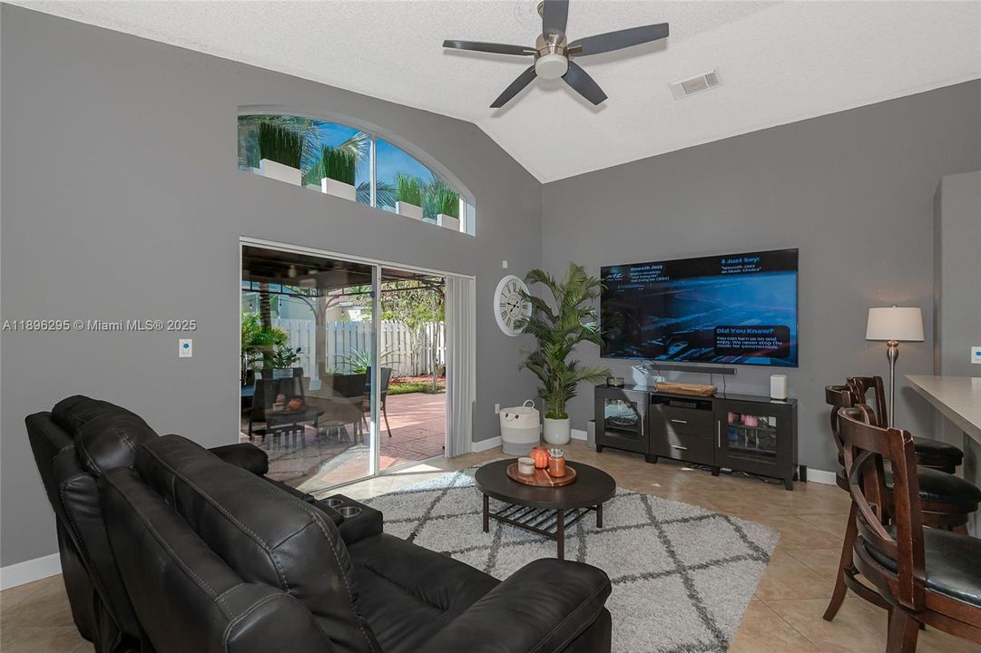 Active With Contract: $659,000 (3 beds, 2 baths, 1821 Square Feet)