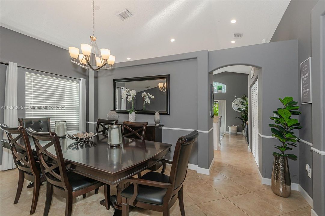 Active With Contract: $659,000 (3 beds, 2 baths, 1821 Square Feet)