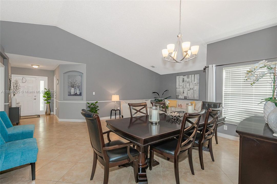 Active With Contract: $659,000 (3 beds, 2 baths, 1821 Square Feet)