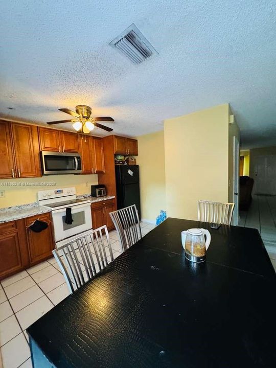 For Sale: $700,000 (0 beds, 0 baths, 2698 Square Feet)