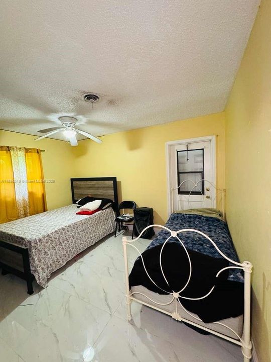 For Sale: $700,000 (0 beds, 0 baths, 2698 Square Feet)