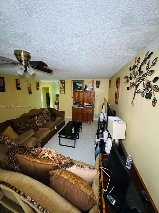 For Sale: $700,000 (0 beds, 0 baths, 2698 Square Feet)
