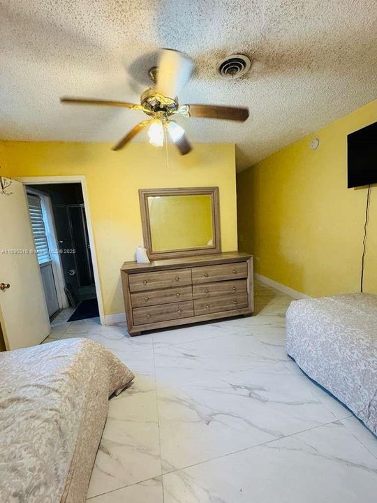 For Sale: $700,000 (0 beds, 0 baths, 2698 Square Feet)