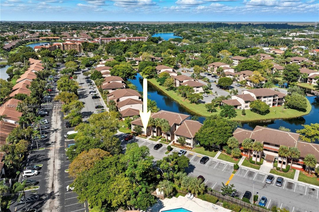 待售: $312,000 (3 贝兹, 2 浴室, 1216 平方英尺)