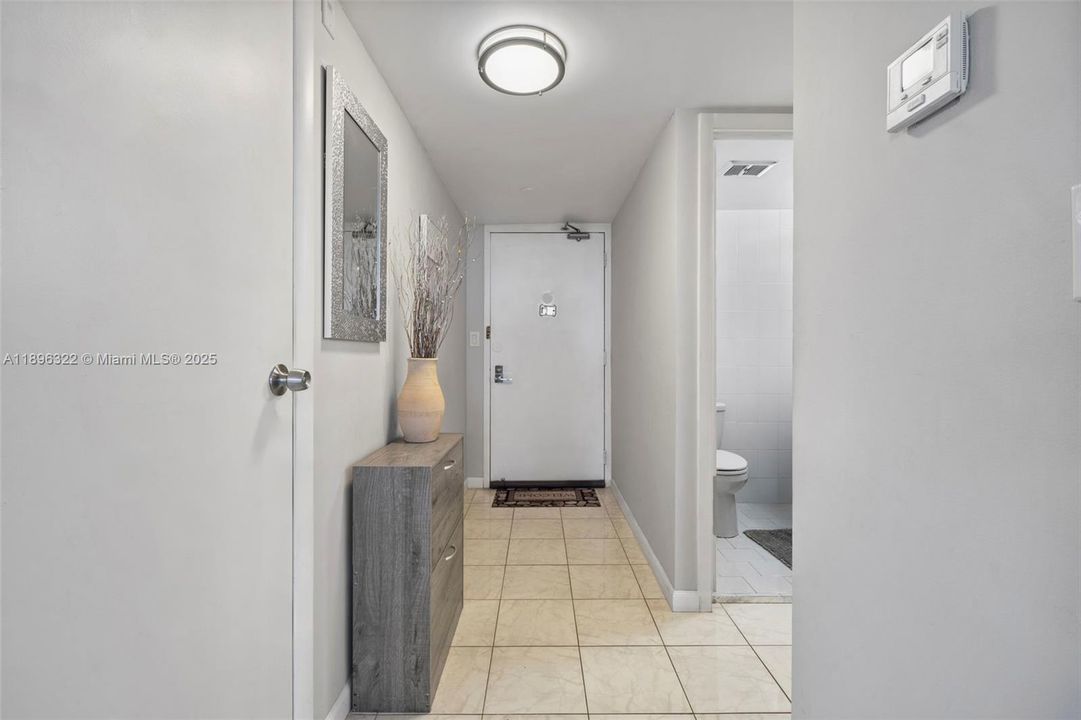 Activo con contrato: $222,222 (1 camas, 1 baños, 913 Pies cuadrados)