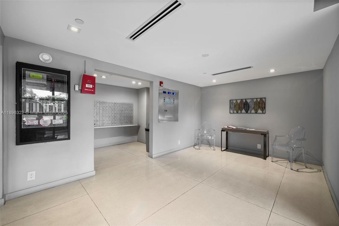 Activo con contrato: $222,222 (1 camas, 1 baños, 913 Pies cuadrados)