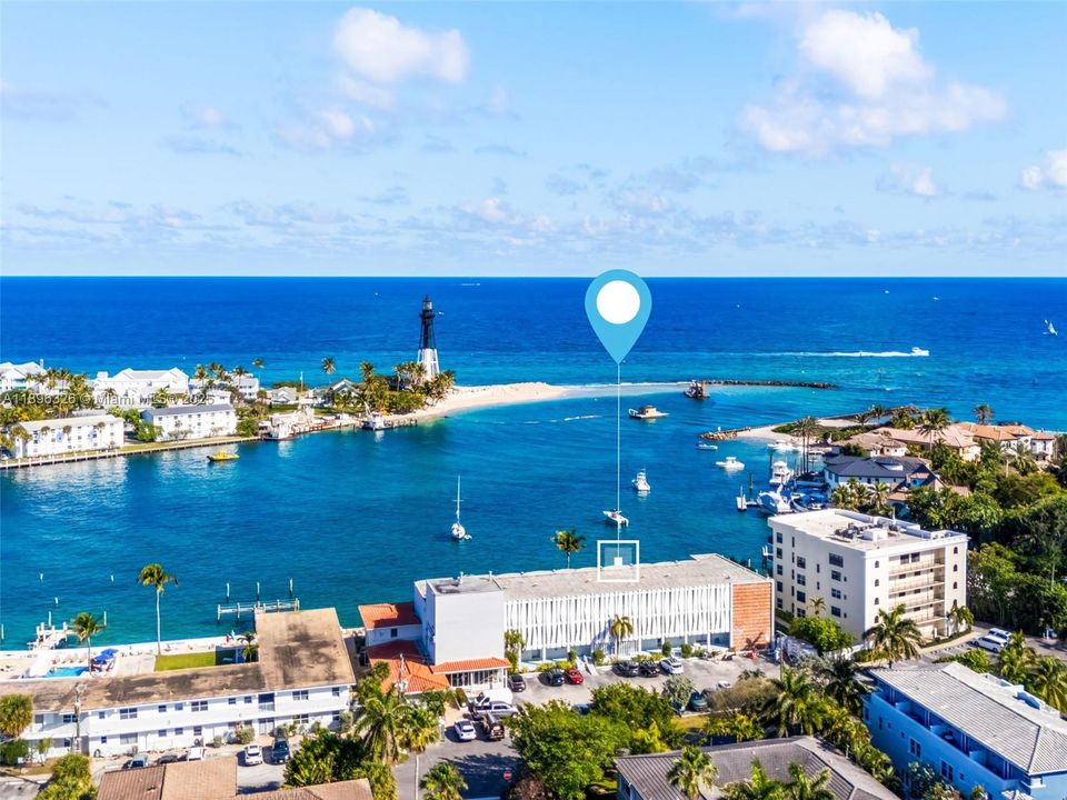 最近租的: $2,750 (1 贝兹, 2 浴室, 858 平方英尺)