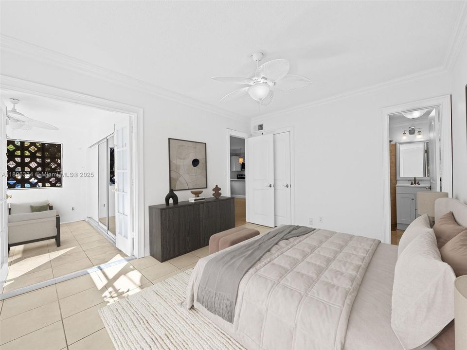 For Sale: $304,900 (2 beds, 2 baths, 942 Square Feet)