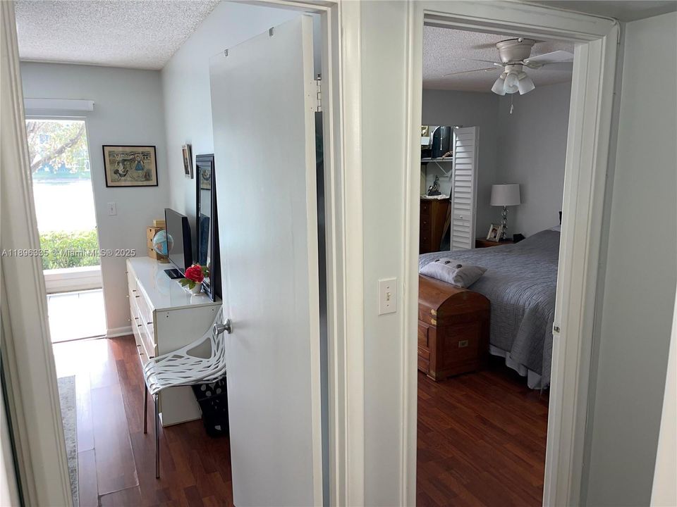 出租: $2,000 (2 贝兹, 2 浴室, 1002 平方英尺)