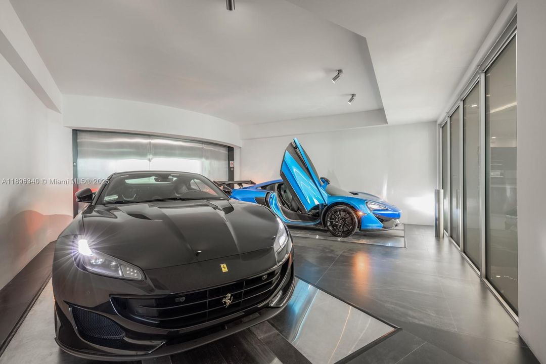 待售: $5,000,000 (3 贝兹, 4 浴室, 3171 平方英尺)