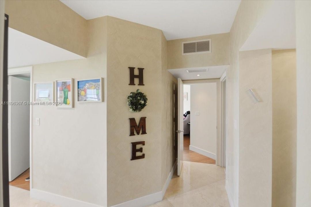 Active With Contract: $5,500 (3 beds, 3 baths, 1688 Square Feet)