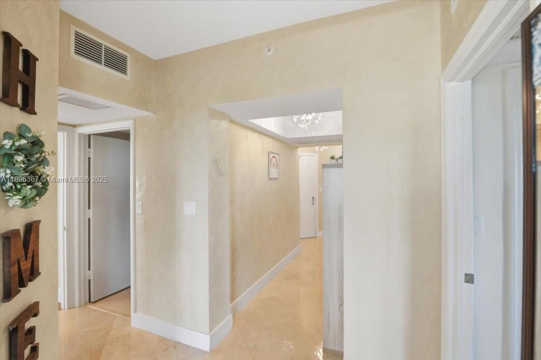 Active With Contract: $5,500 (3 beds, 3 baths, 1688 Square Feet)