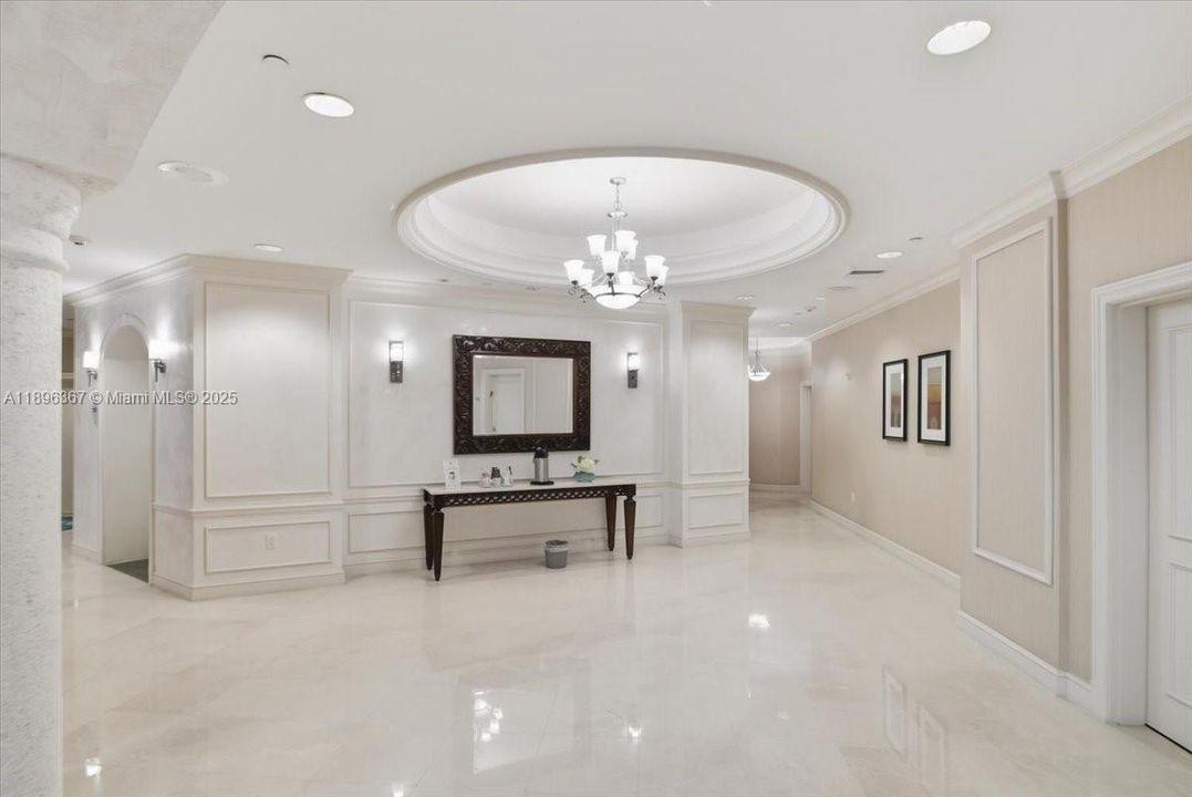 Active With Contract: $5,500 (3 beds, 3 baths, 1688 Square Feet)