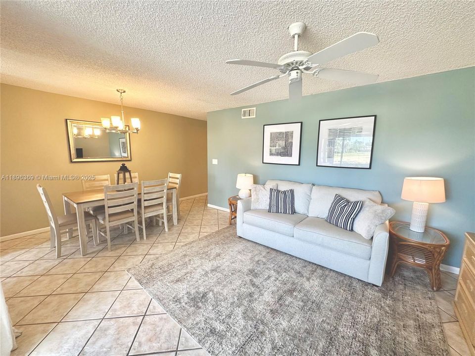 PULL OUT QUEEN SOFA BED