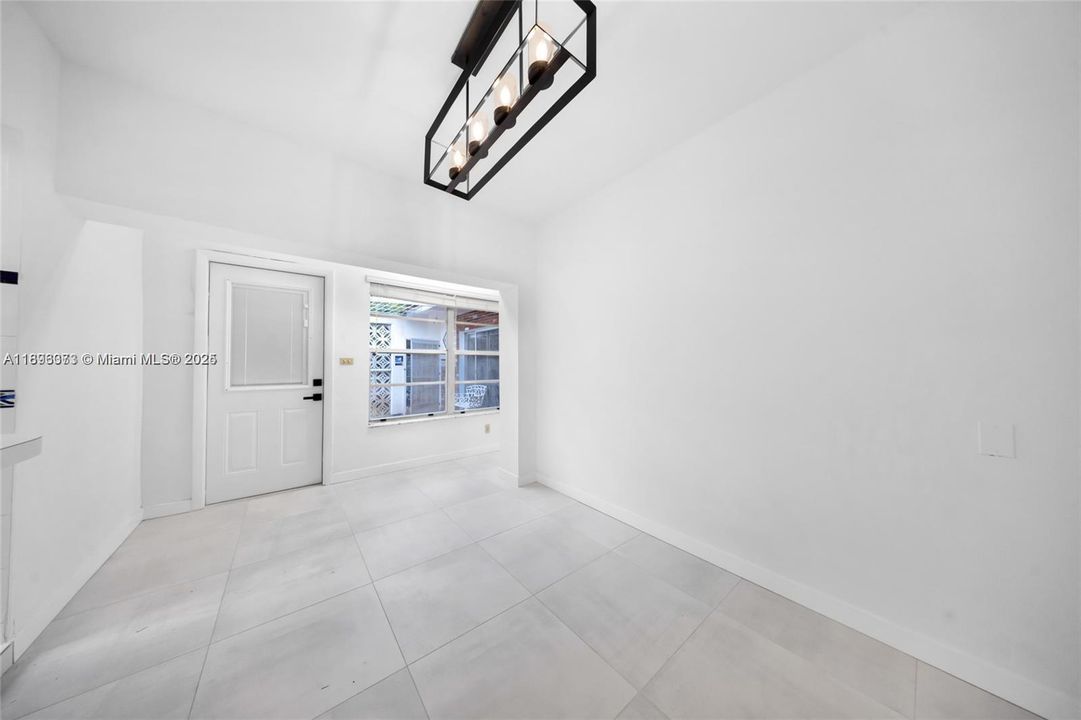 Active With Contract: $4,900 (3 beds, 2 baths, 1780 Square Feet)