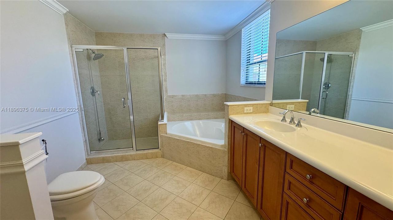 Недавно арендовано: $4,500 (2 спален, 2 ванн, 1925 Квадратных фут)