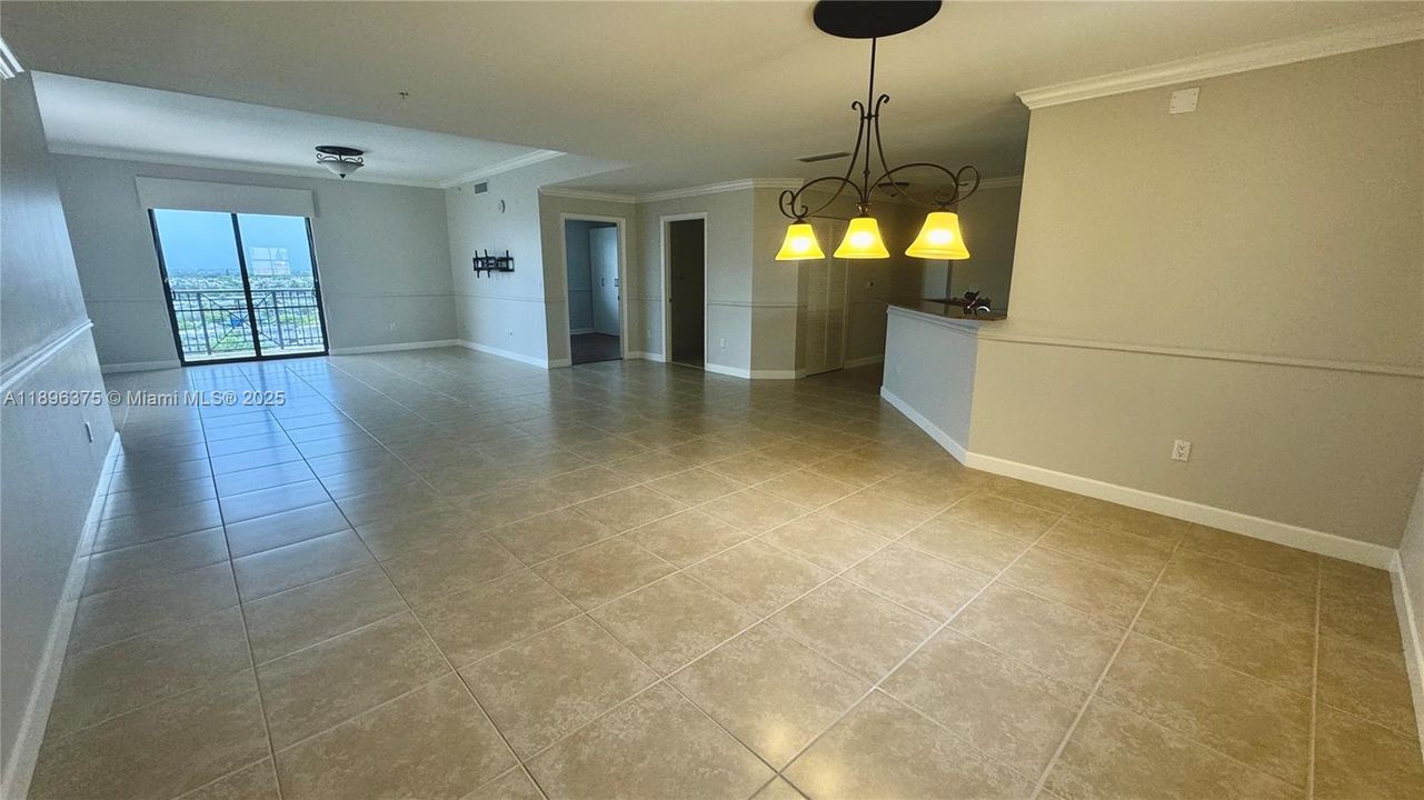 Недавно арендовано: $4,500 (2 спален, 2 ванн, 1925 Квадратных фут)