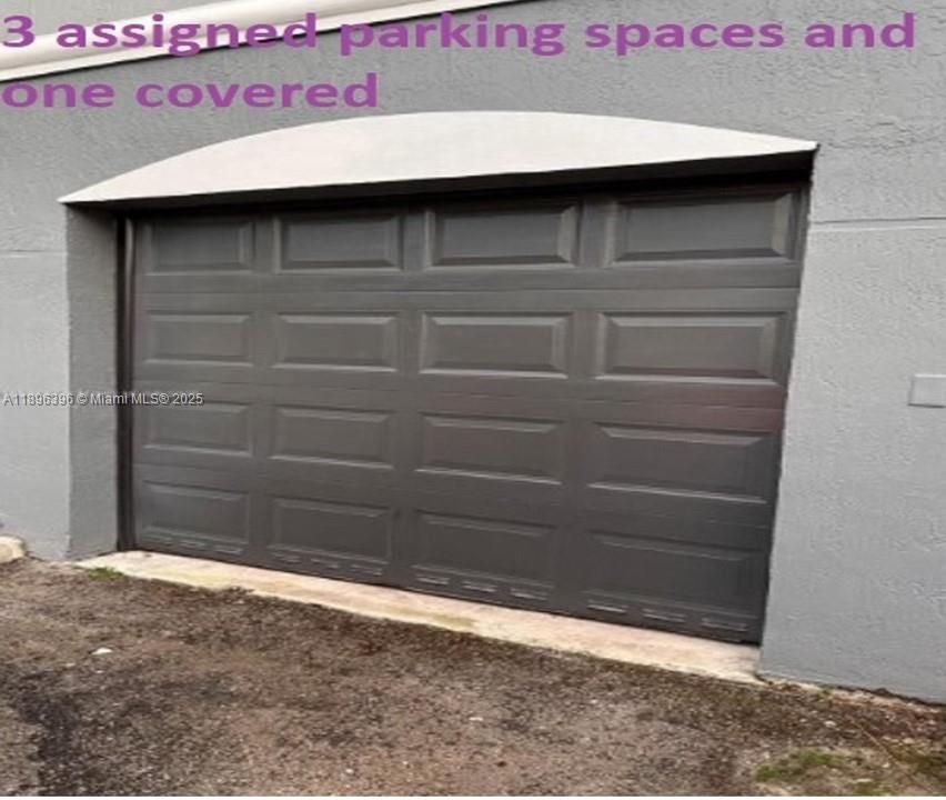 For Rent: $2,300 (2 beds, 2 baths, 1000 Square Feet)