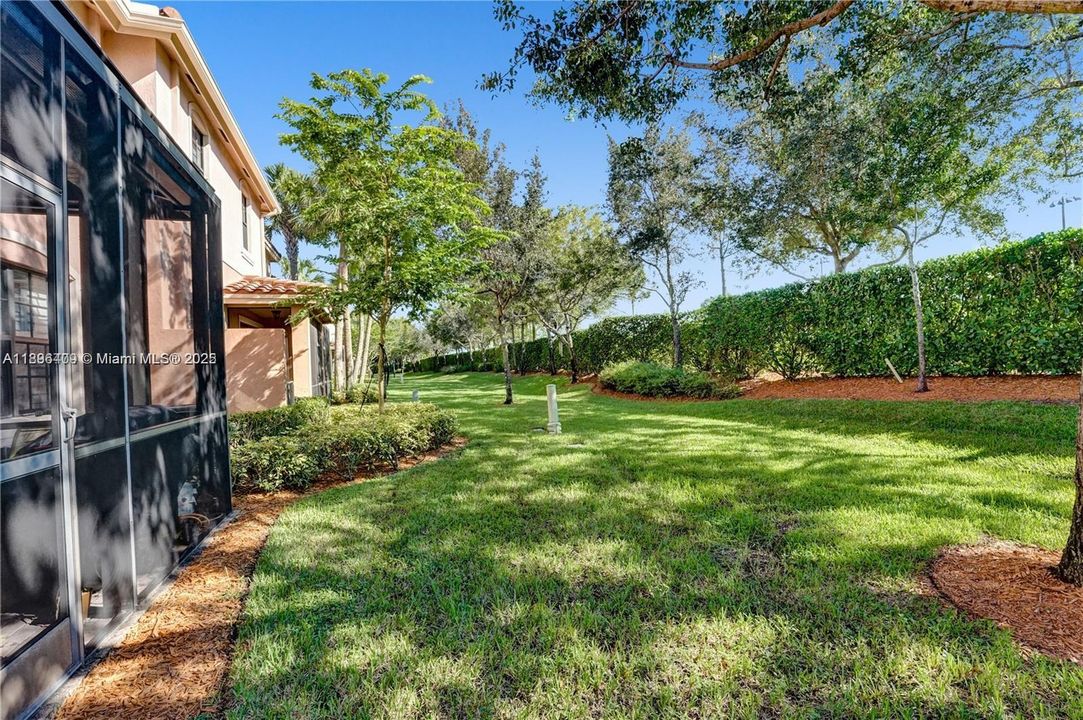 Recently Sold: $625,000 (4 beds, 2 baths, 1839 Square Feet)