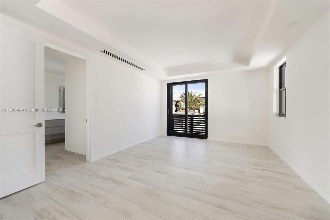 В аренду: $12,000 (4 спален, 3 ванн, 2858 Квадратных фут)