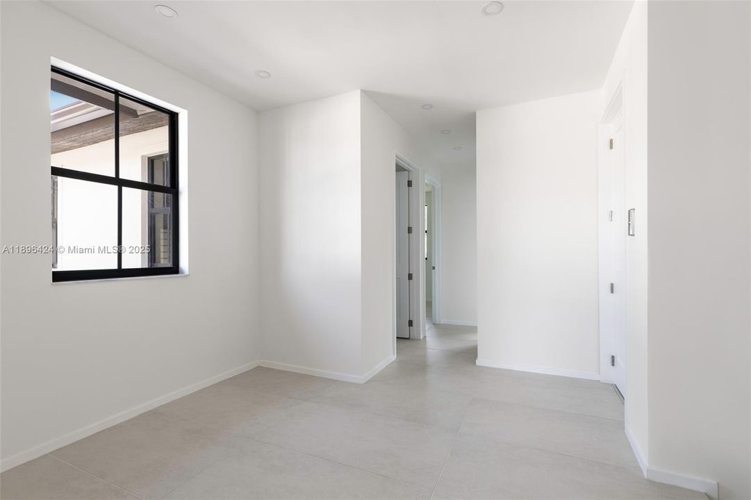 В аренду: $12,000 (4 спален, 3 ванн, 2858 Квадратных фут)