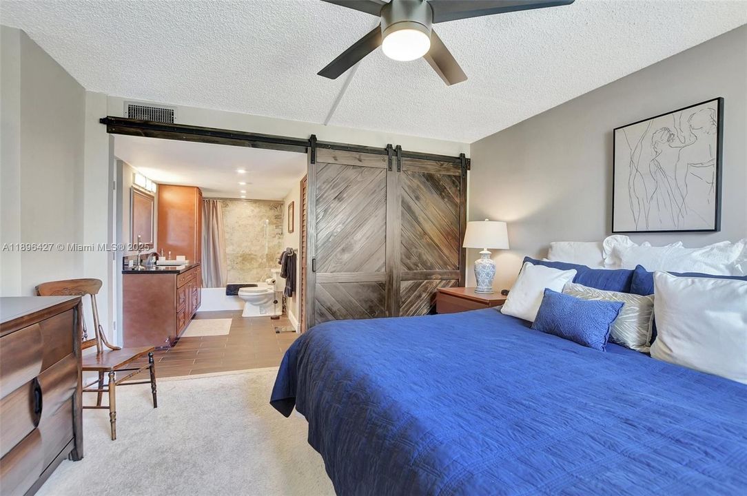 Active With Contract: $4,750 (2 beds, 2 baths, 1095 Square Feet)