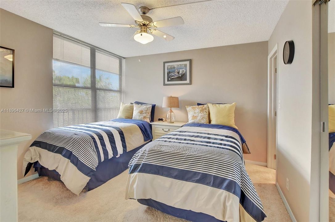 Active With Contract: $4,750 (2 beds, 2 baths, 1095 Square Feet)