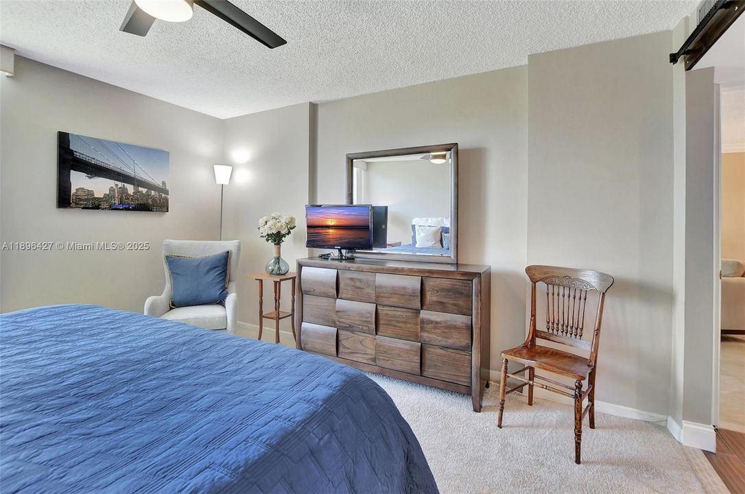 Active With Contract: $4,750 (2 beds, 2 baths, 1095 Square Feet)