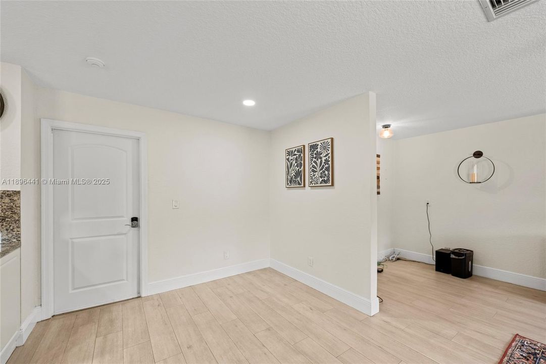 Recently Sold: $699,900 (4 beds, 2 baths, 2144 Square Feet)