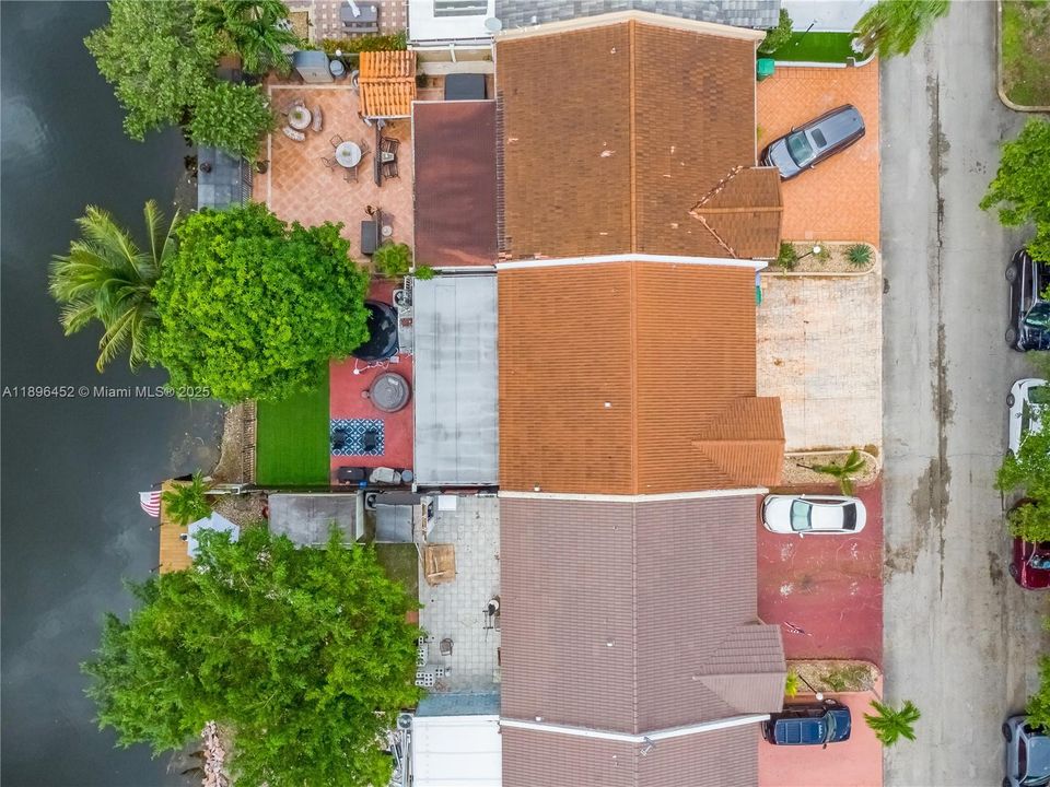 合同活跃: $495,000 (3 贝兹, 2 浴室, 1190 平方英尺)