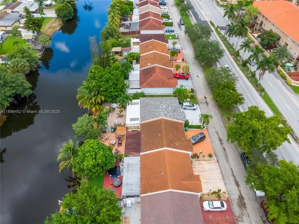 合同活跃: $495,000 (3 贝兹, 2 浴室, 1190 平方英尺)