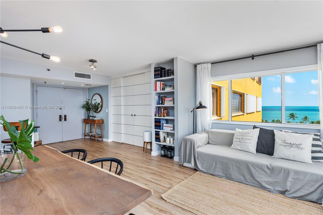 For Sale: $1,050,000 (3 beds, 2 baths, 1518 Square Feet)