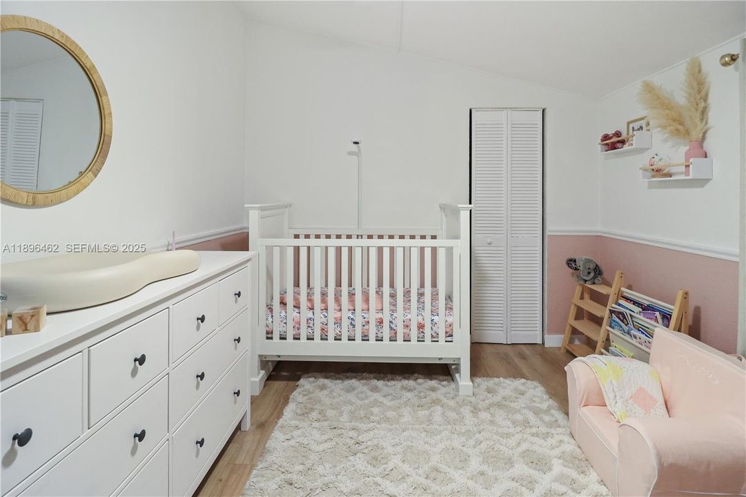 For Sale: $589,000 (3 beds, 2 baths, 1236 Square Feet)