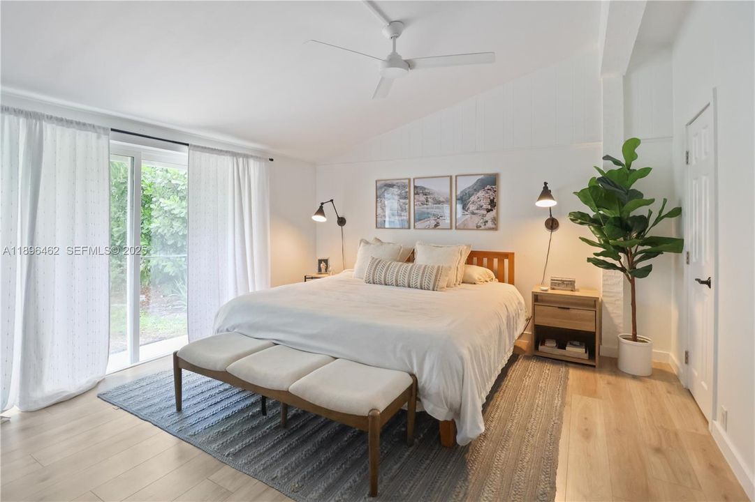 For Sale: $589,000 (3 beds, 2 baths, 1236 Square Feet)