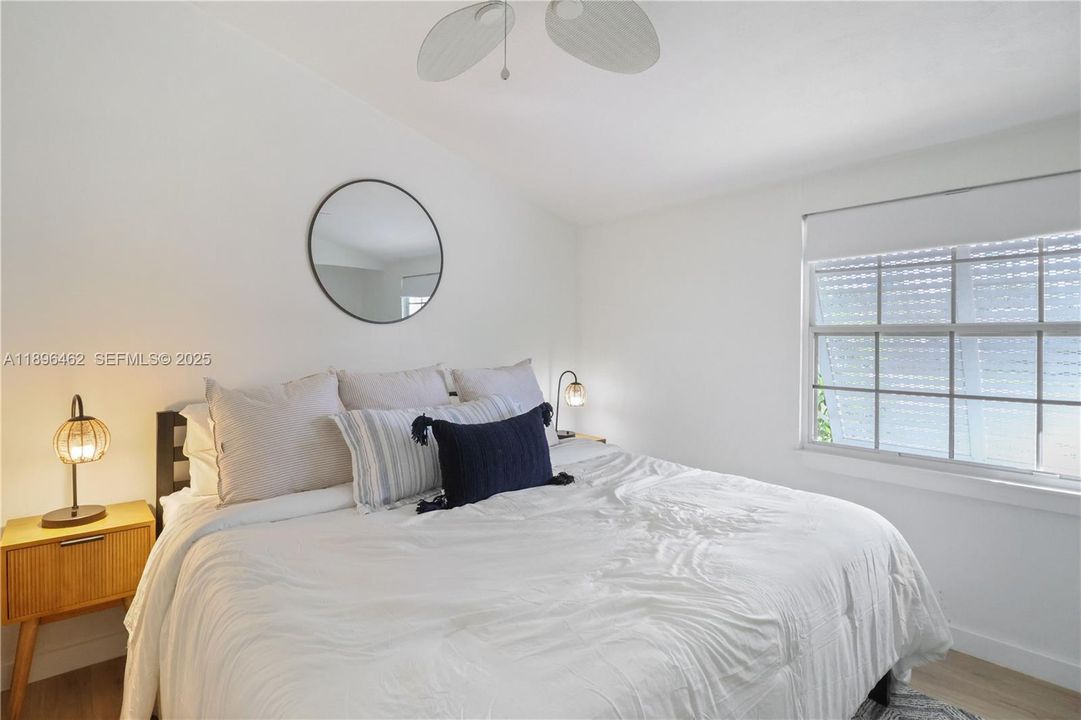 For Sale: $589,000 (3 beds, 2 baths, 1236 Square Feet)