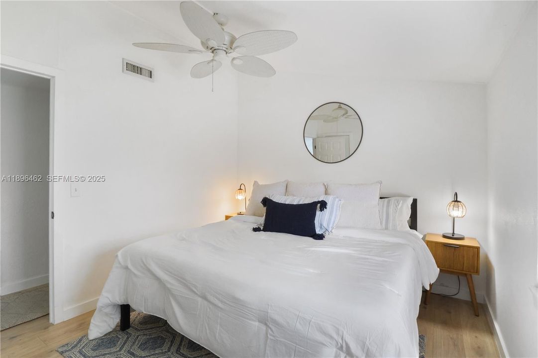 For Sale: $589,000 (3 beds, 2 baths, 1236 Square Feet)