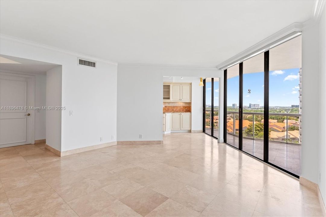 Active With Contract: $4,000 (3 beds, 2 baths, 1350 Square Feet)