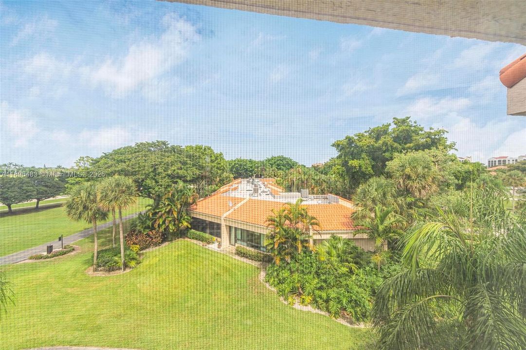 出租: $3,500 (2 贝兹, 2 浴室, 1382 平方英尺)