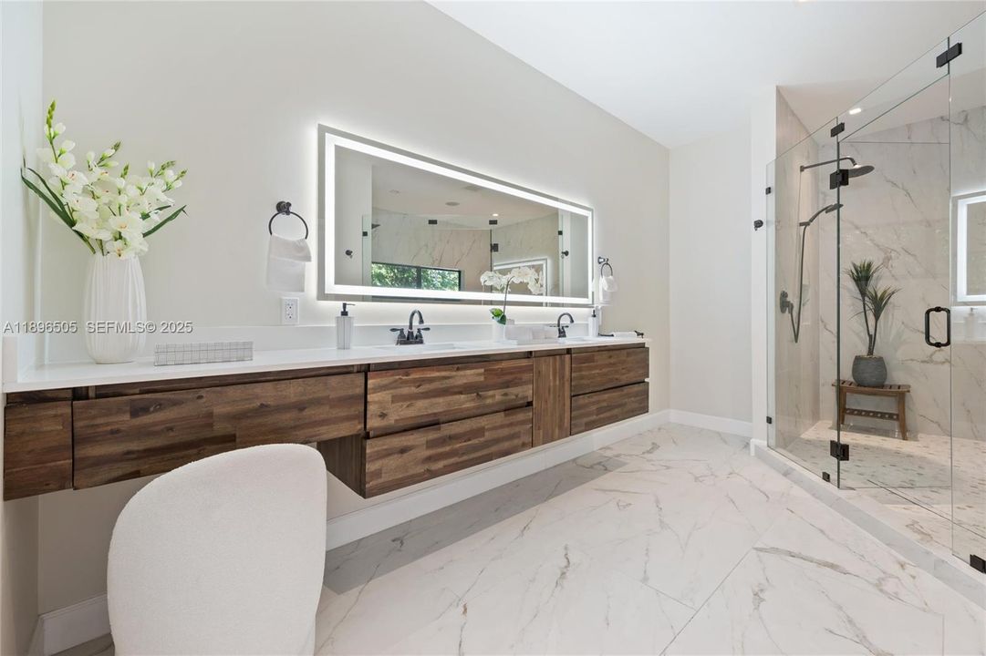 Dual sinks and ample counter space.