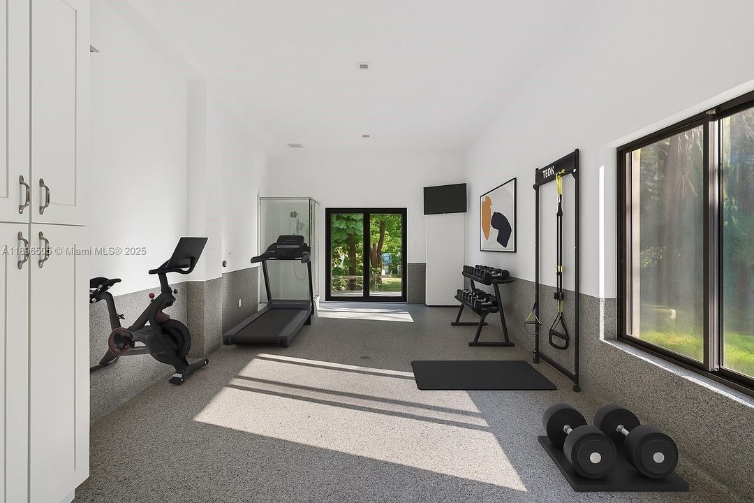 Exercise room, pet spa, bonus room, staff or nanny’s quarters. Separate entrance from main house. Also has a shower in it which is not counted in the bathrooms.