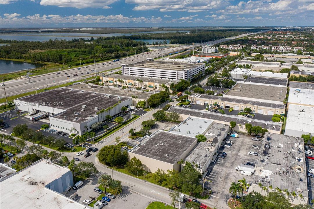 合同活跃: $1,165,050 (0 贝兹, 0 浴室, 0 平方英尺)