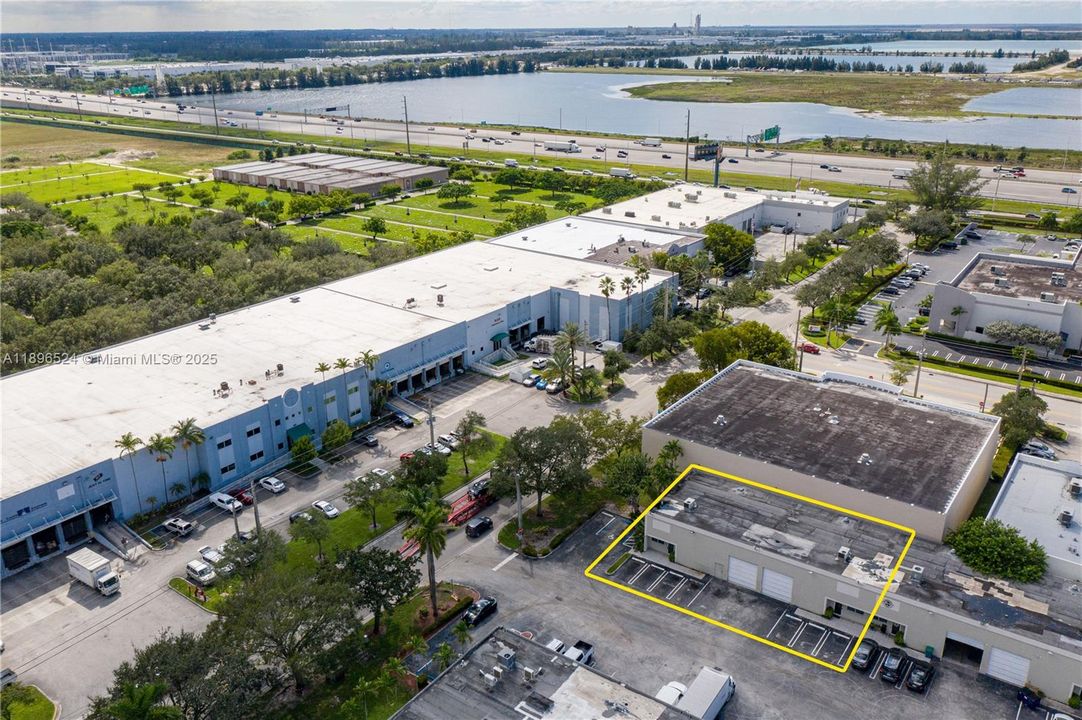 合同活跃: $1,165,050 (0 贝兹, 0 浴室, 0 平方英尺)