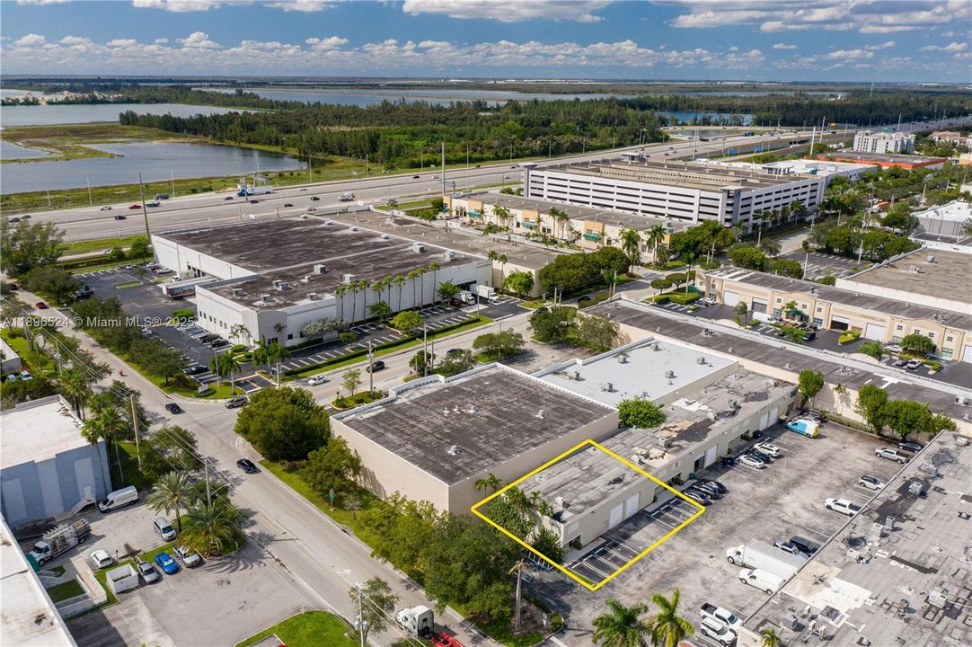 合同活跃: $1,165,050 (0 贝兹, 0 浴室, 0 平方英尺)