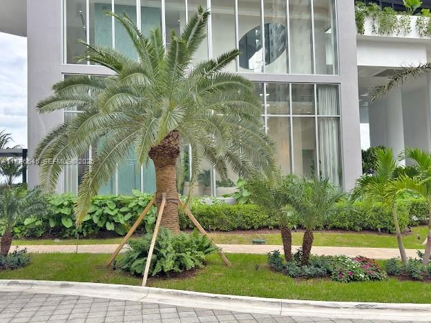 待售: $1,697,000 (2 贝兹, 3 浴室, 1545 平方英尺)