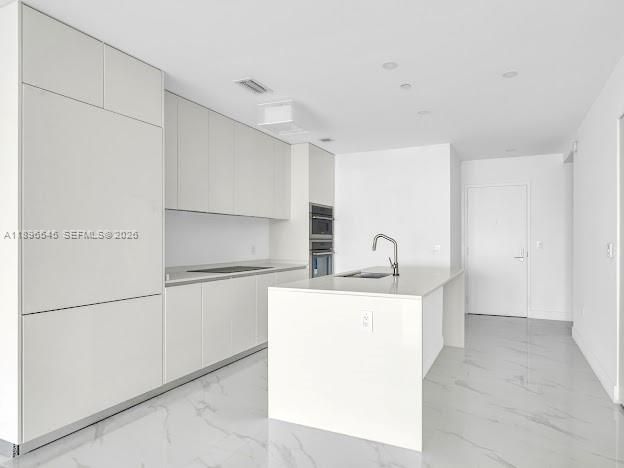 待售: $1,697,000 (2 贝兹, 3 浴室, 1545 平方英尺)