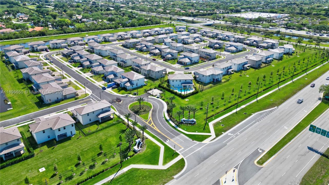 For Sale: $1,850,000 (5 beds, 4 baths, 3958 Square Feet)